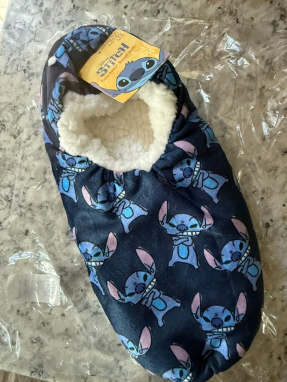 Disney Stitch Men's Fuzzy Babba Slipper Socks - M/L - NWT